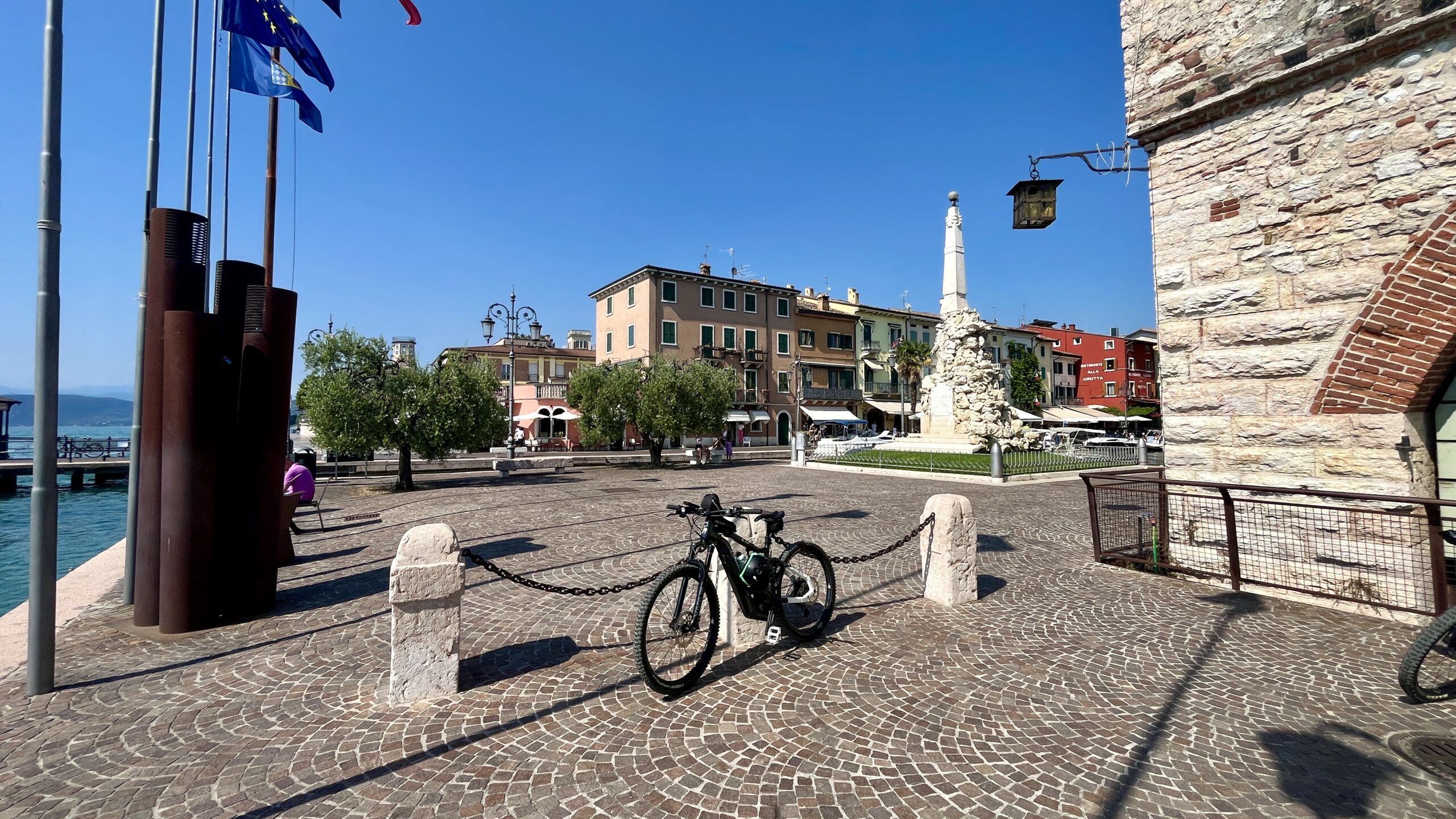 Ciclabile Peschiera del Garda Lazise da Valeggio sul Mincio